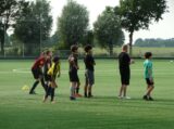 Training Schouwen-Duiveland Selectie Onder 13 & 14 op sportpark 'Het Springer' van maandag 19 juni 2023 (104/141)